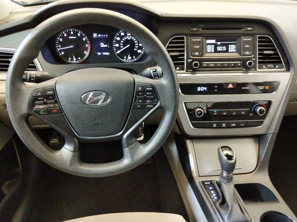 2017 Hyundai Sonata - Driver Dash