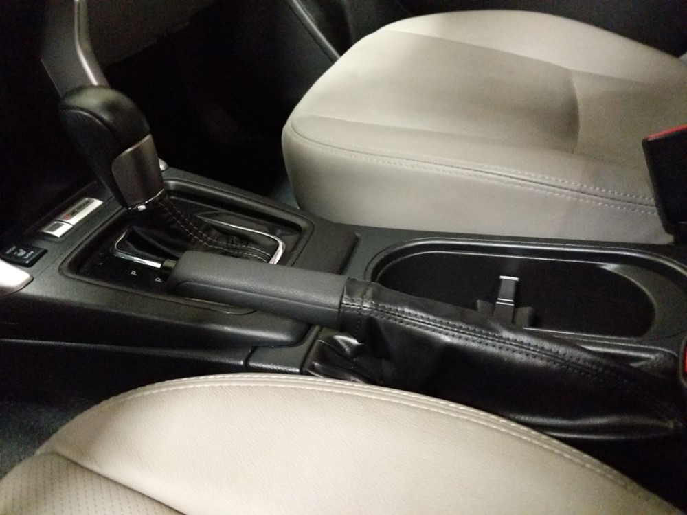 2015 Subaru Forester - Center Console/Cup Holders