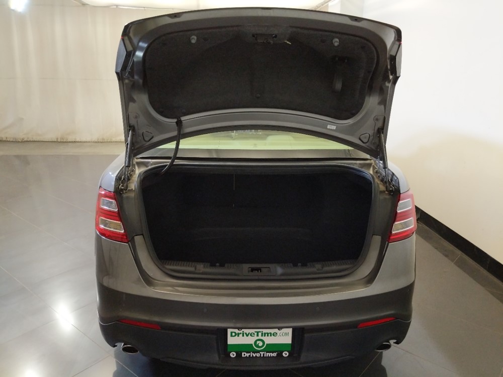 2013 Ford Taurus - Trunk