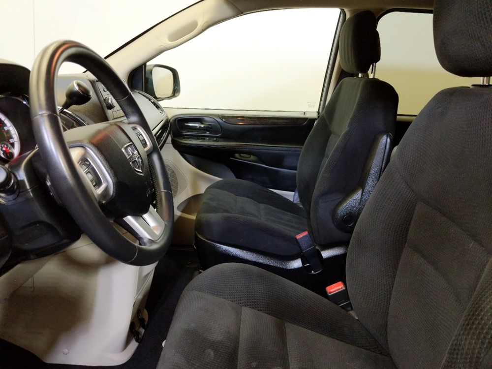 2016 Dodge Grand Caravan - Driver Front Seat