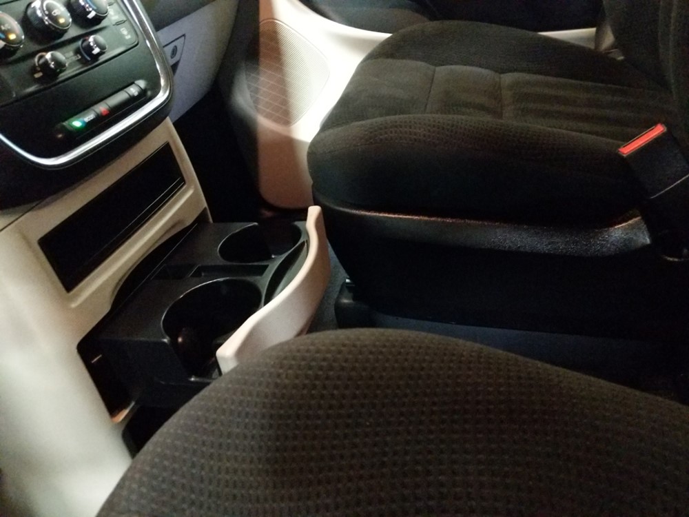 2016 Dodge Grand Caravan - Center Console/Cup Holders