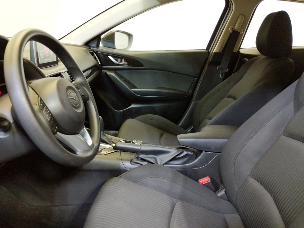 2016 Mazda Mazda3 - Driver Front Seat