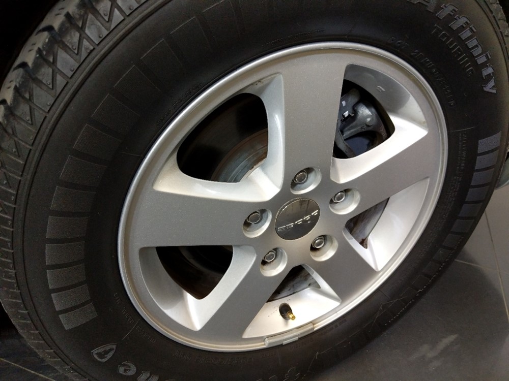 2011 Dodge Grand Caravan - Wheel