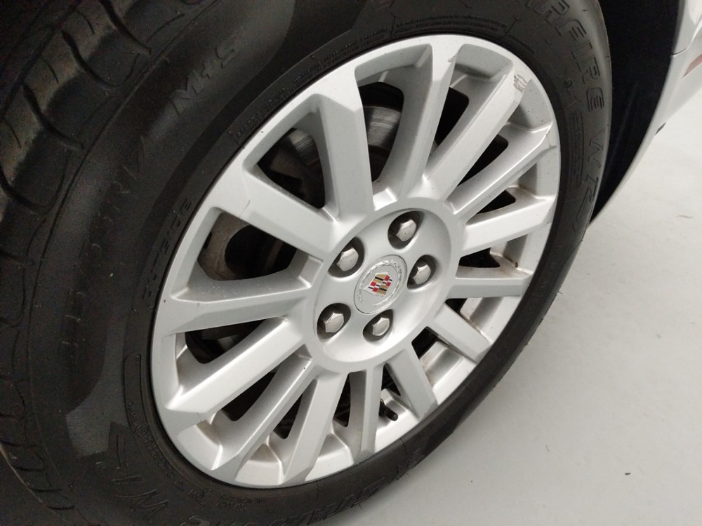 2011 Cadillac CTS - Wheel