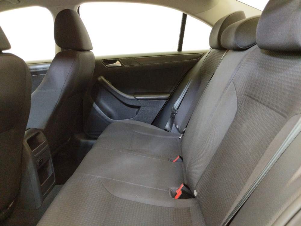 2016 Volkswagen Jetta - Driver Rear Seat