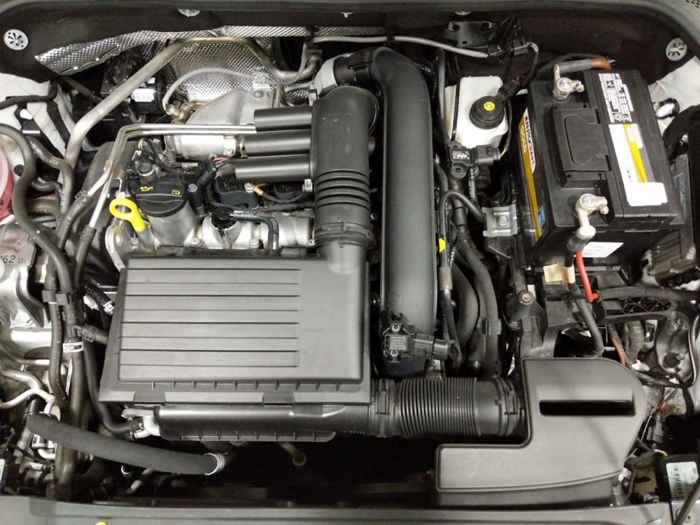 2016 Volkswagen Jetta - Engine
