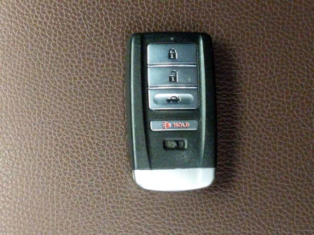 2016 Acura TLX - Keys