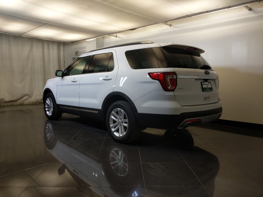 2016 Ford Explorer - Driver Rear Side