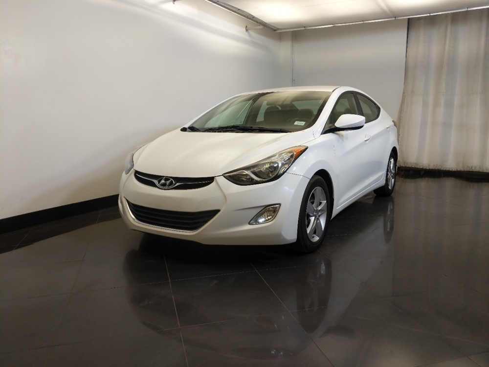 2013 Hyundai Elantra - Driver Front Bumper