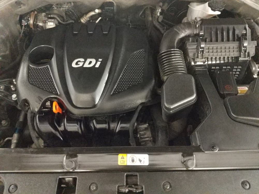 2013 Hyundai Santa Fe - Engine