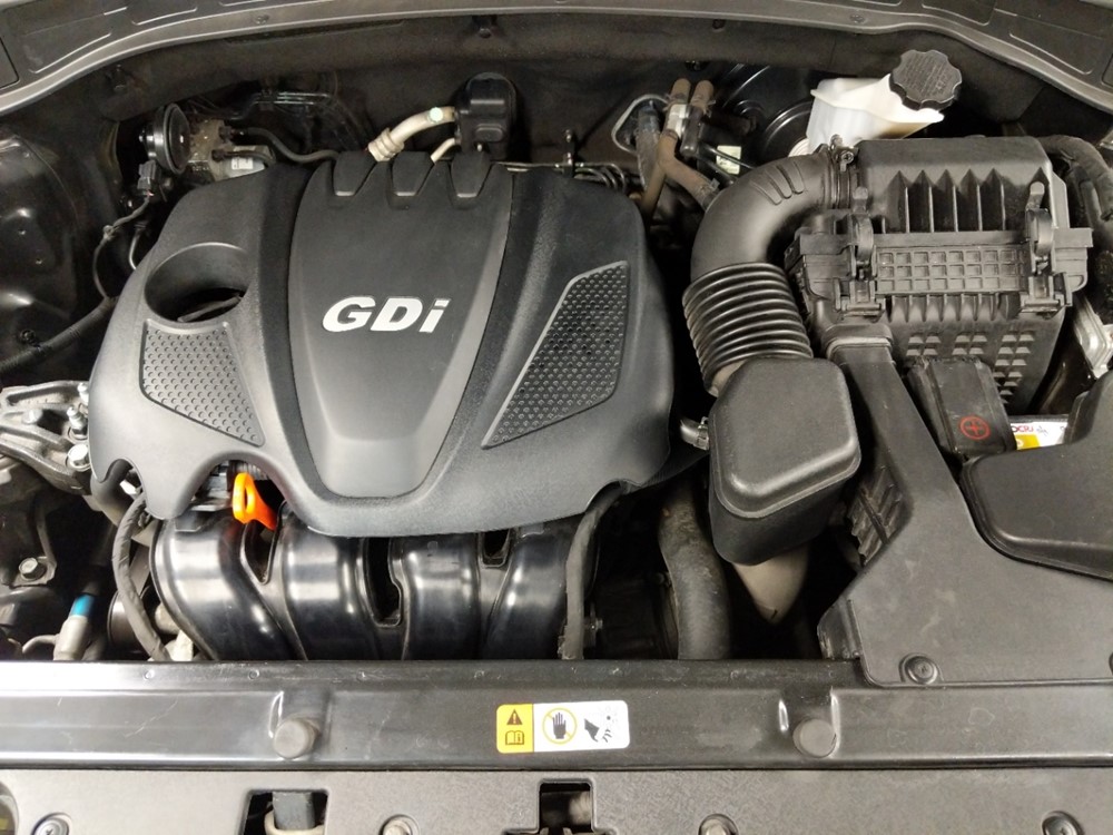 2013 Hyundai Santa Fe - Engine