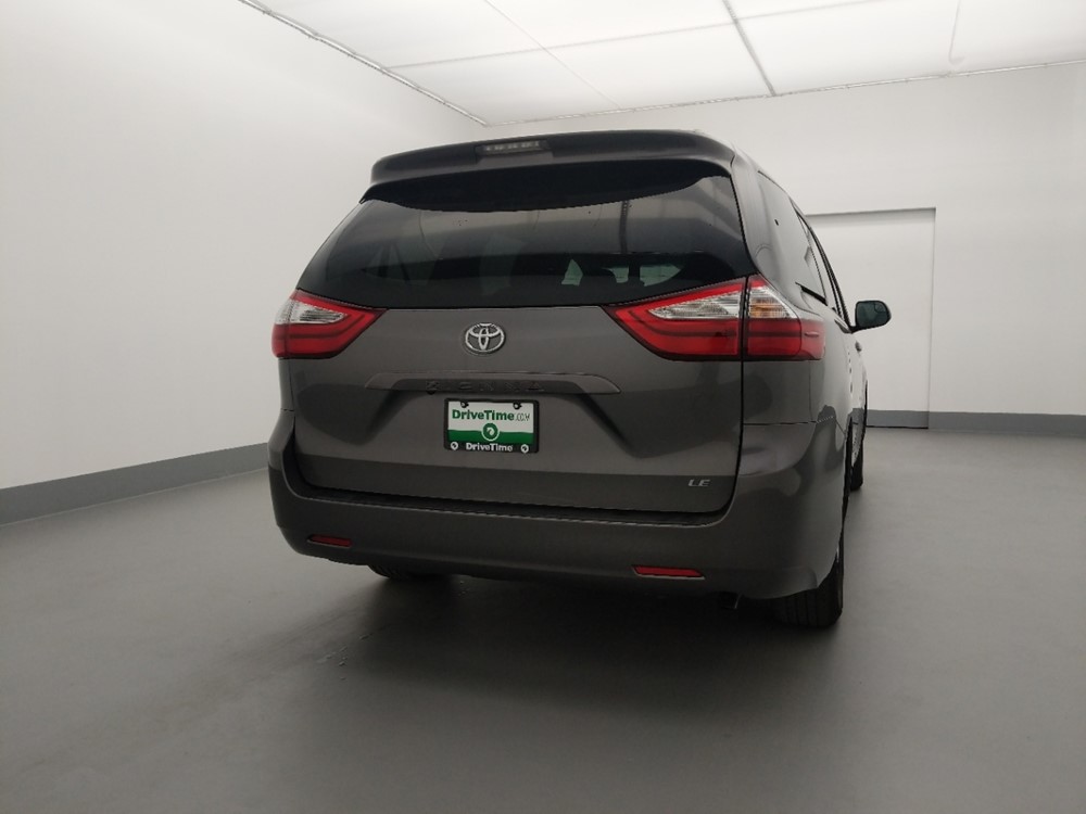 2017 Toyota Sienna - Passenger Rear Trunk