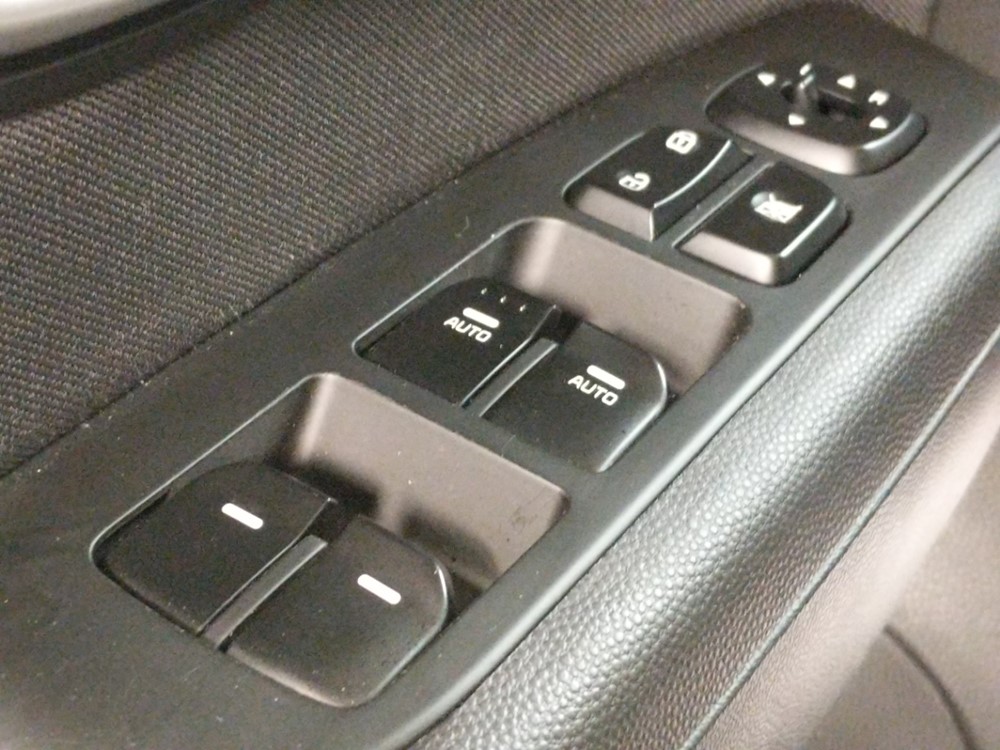 2014 Kia Soul - Driver Power Windows/Lock Control