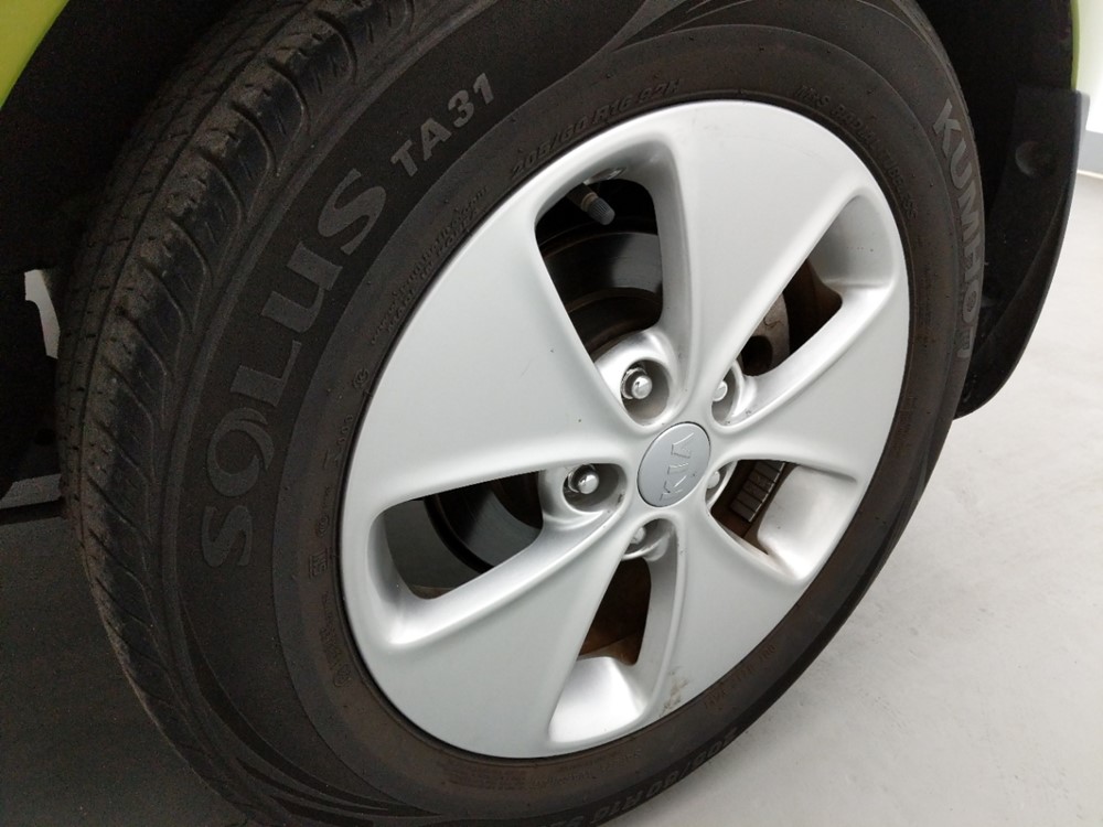 2014 Kia Soul - Wheel