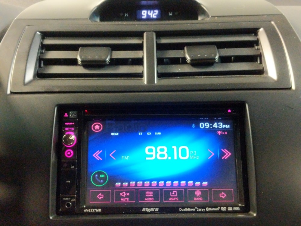 2014 Toyota Camry - Stereo Package