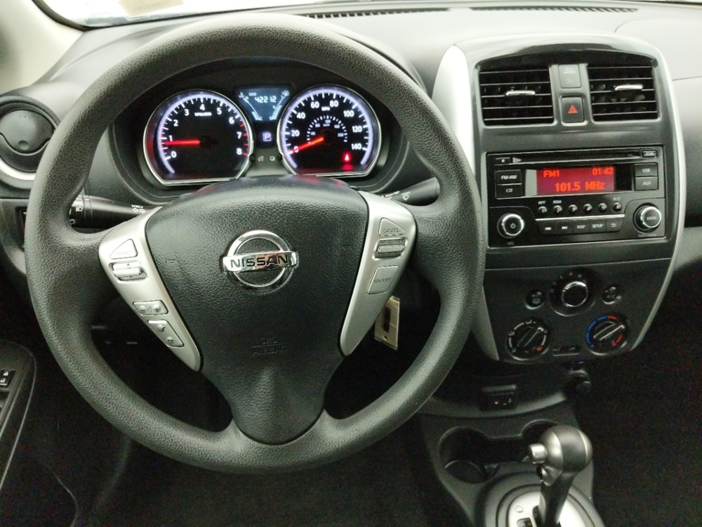 2015 Nissan Versa - Driver Dash