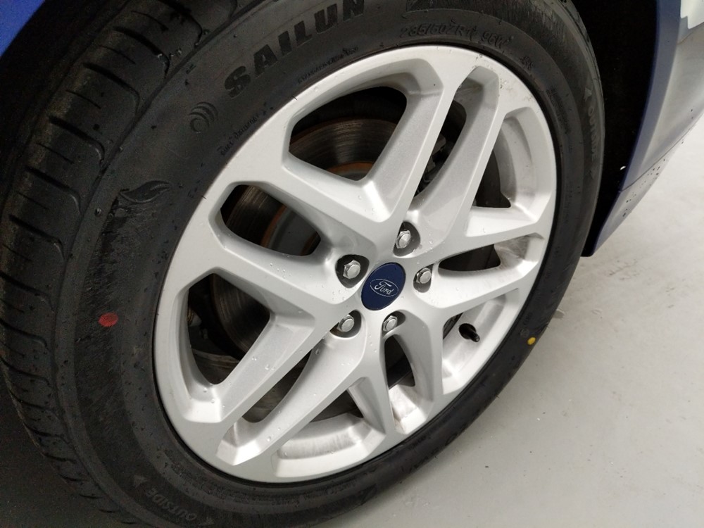 2015 Ford Fusion - Wheel