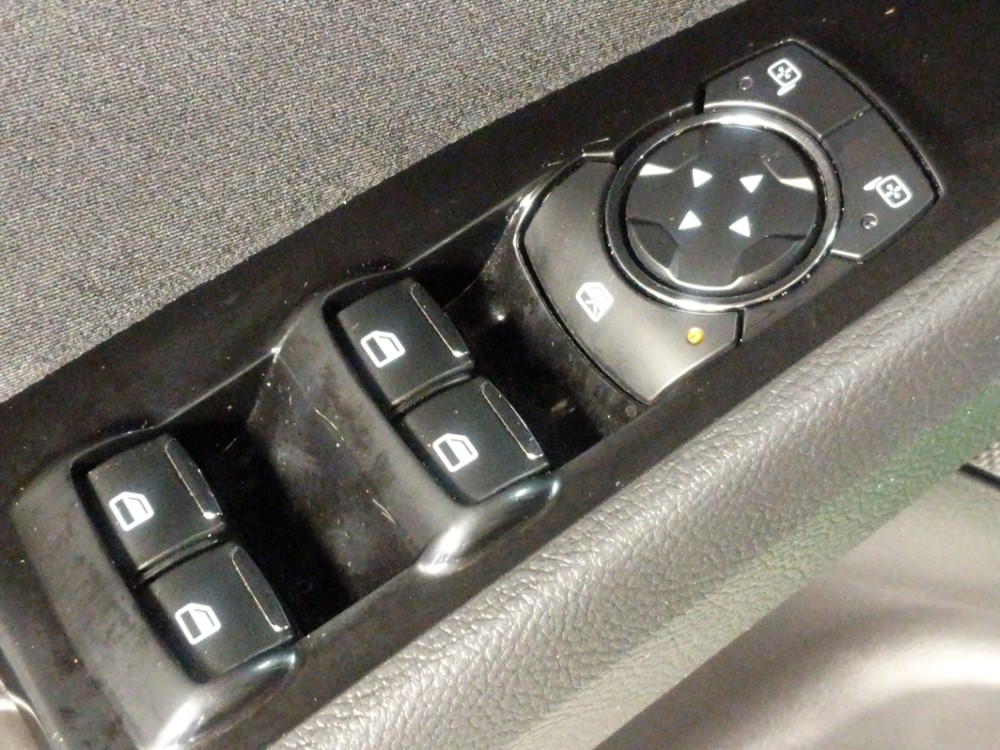 2015 Ford Fusion - Driver Power Windows/Lock Control