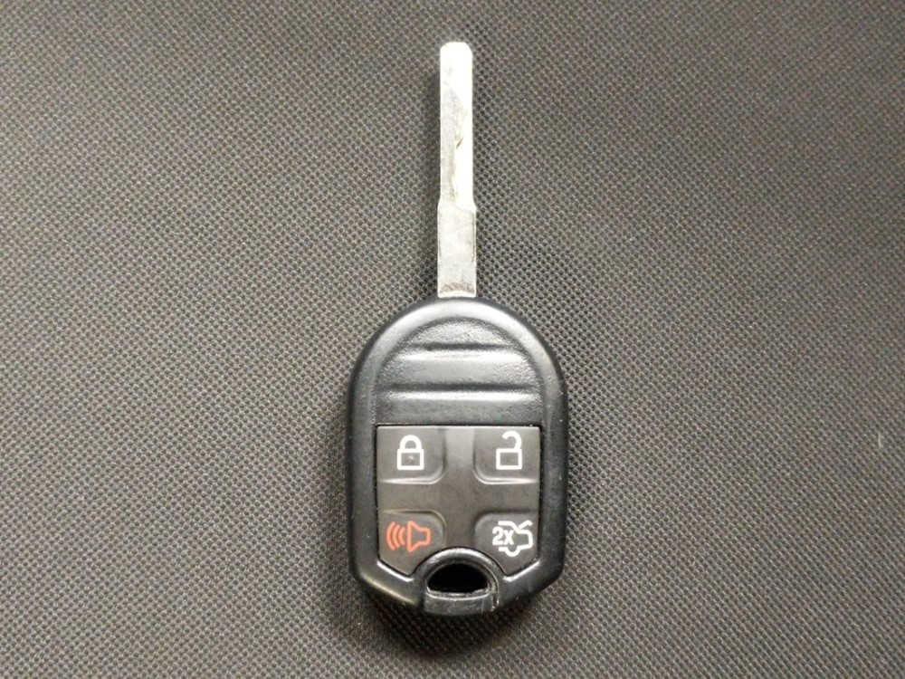 2017 Ford Fiesta - Keys