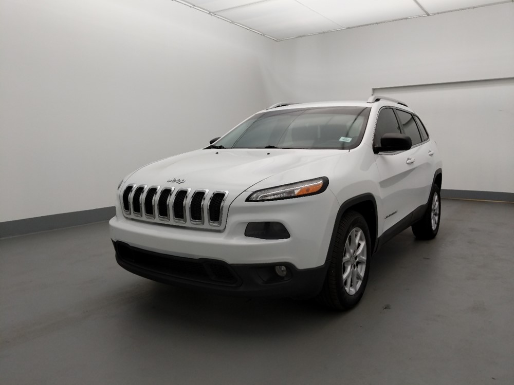 2014 Jeep Cherokee - Driver Front Bumper