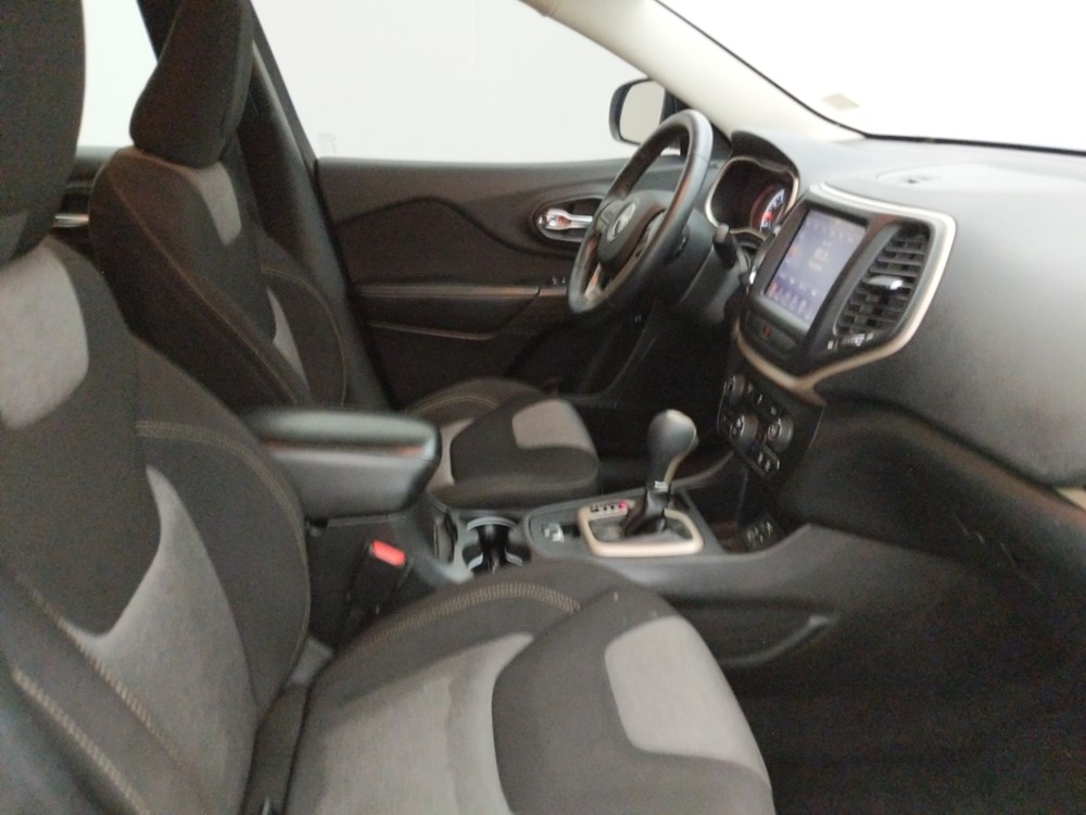2014 Jeep Cherokee - Passenger Front Seat