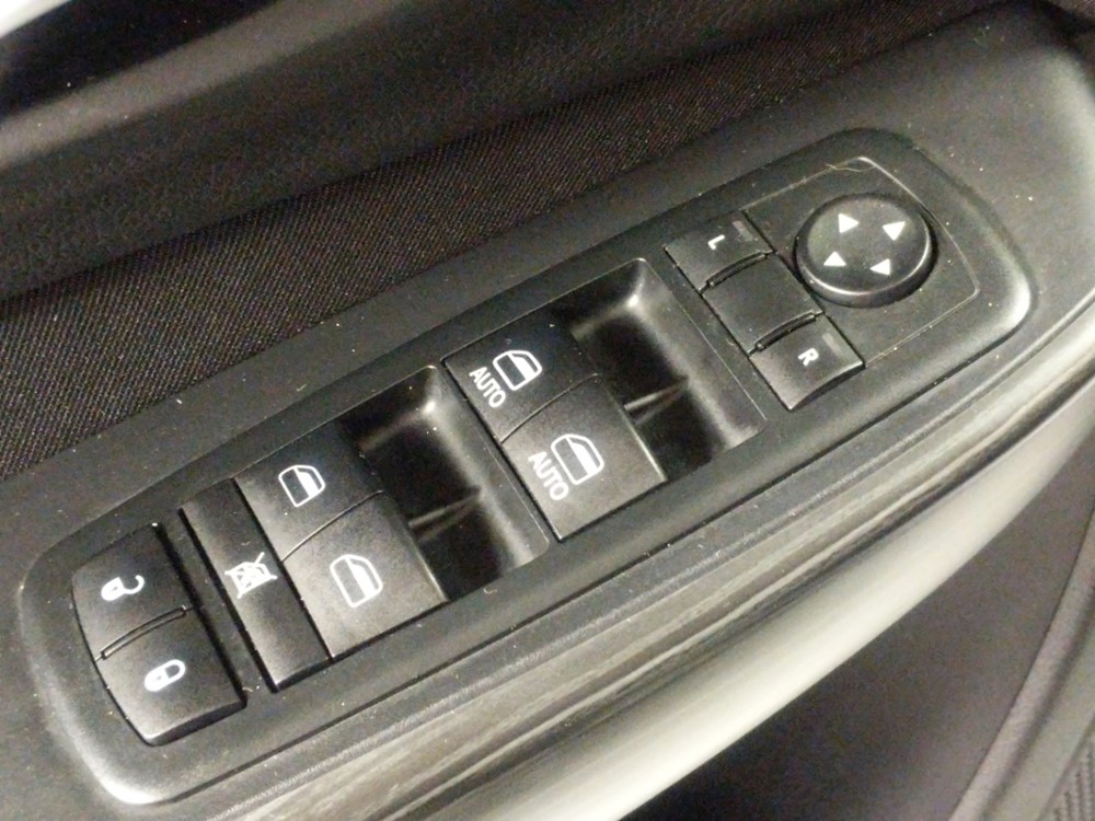 2014 Jeep Cherokee - Driver Power Windows/Lock Control