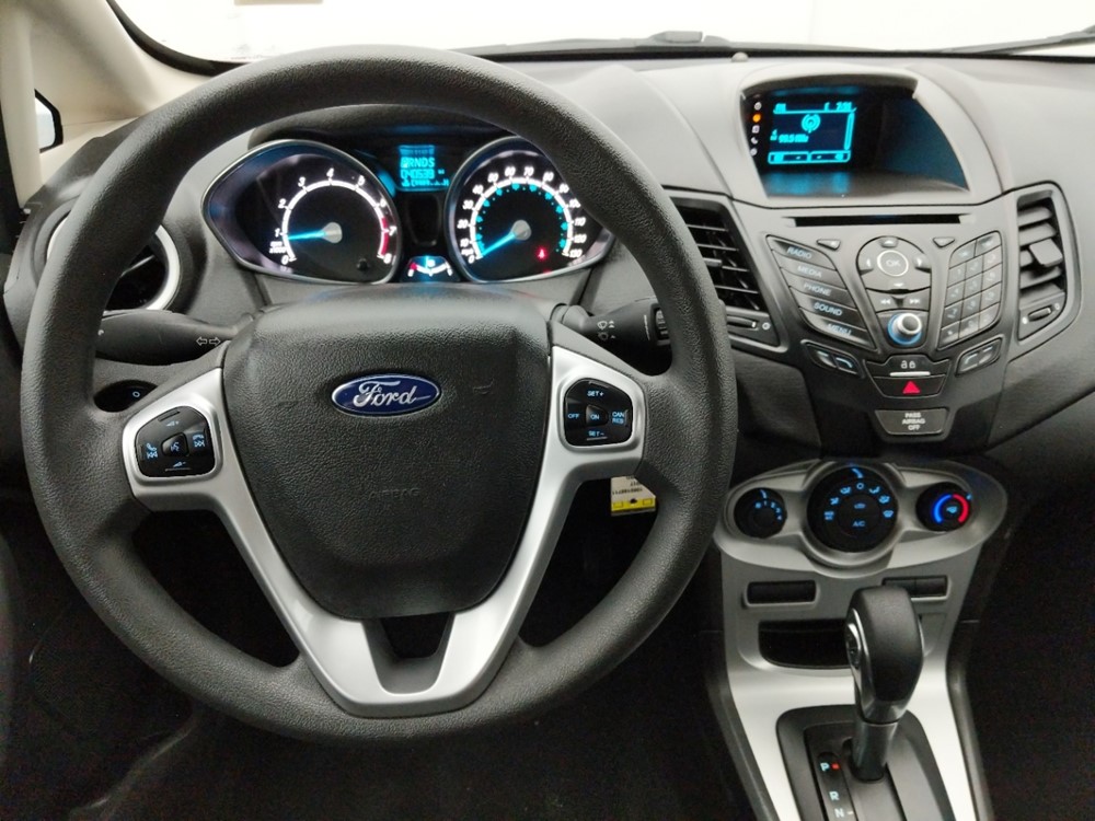 2017 Ford Fiesta - Driver Dash