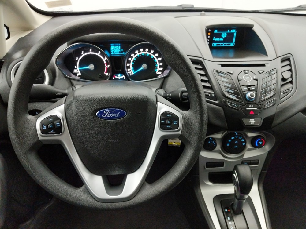2017 Ford Fiesta - Driver Dash