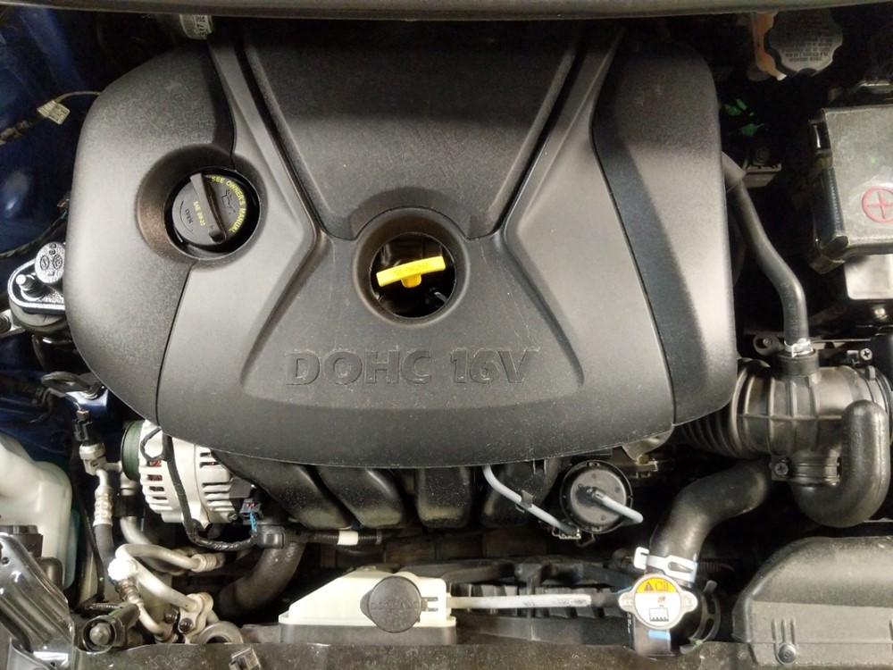 2016 Hyundai Elantra - Engine