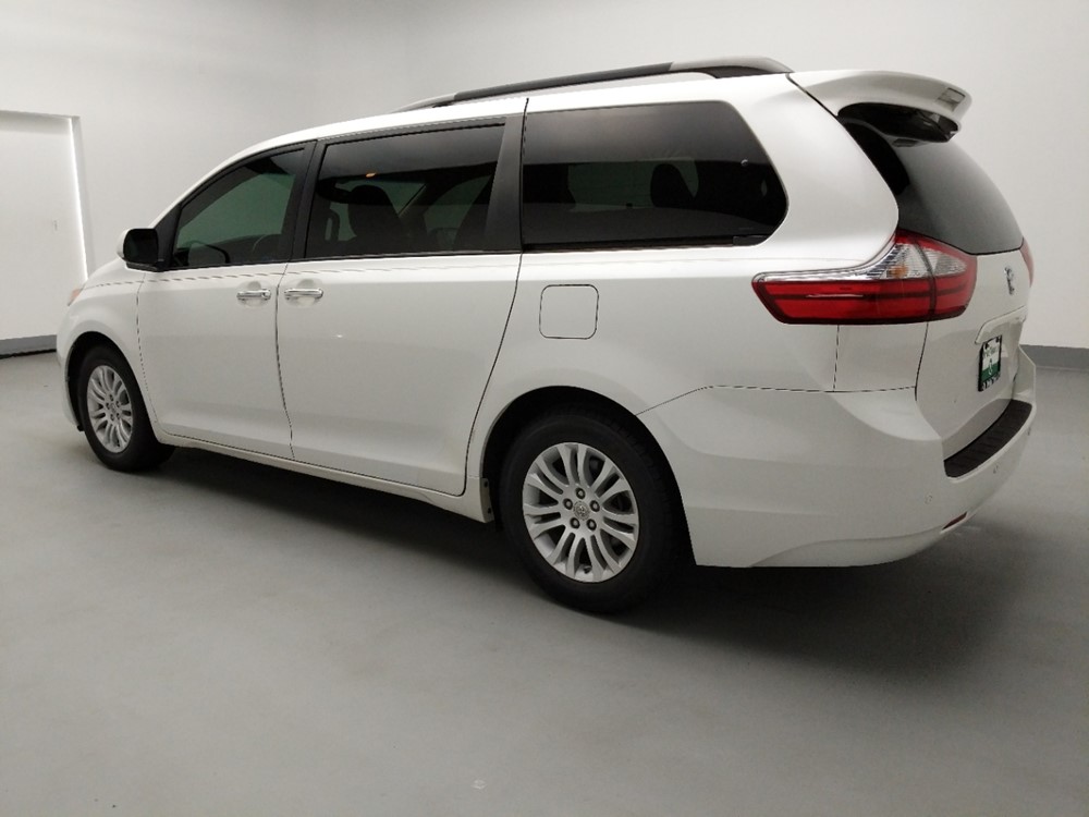 2015 Toyota Sienna - Driver Rear Bumper