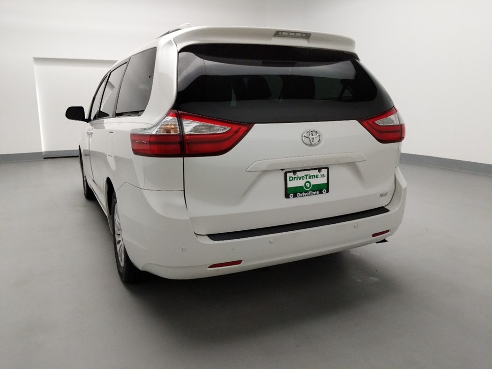 2015 Toyota Sienna - Driver Rear Trunk