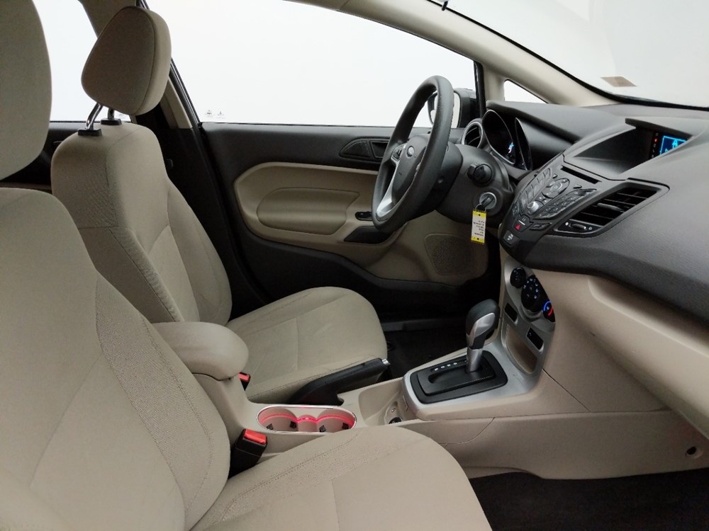 2017 Ford Fiesta - Passenger Front Seat