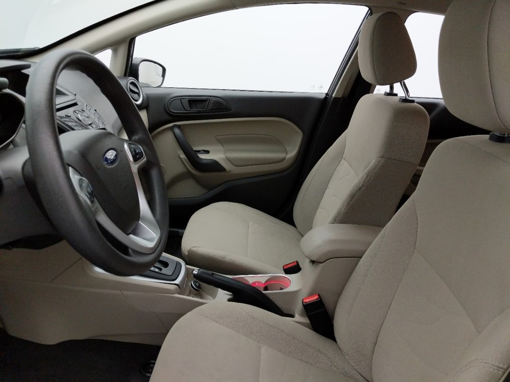 2017 Ford Fiesta - Driver Front Seat