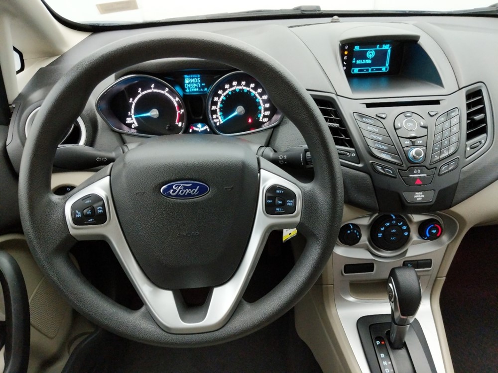 2017 Ford Fiesta - Driver Dash