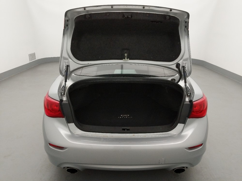 2015 INFINITI Q50 - Trunk