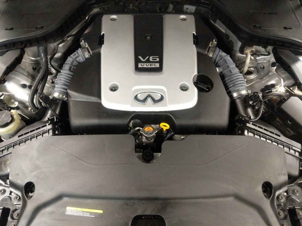 2015 INFINITI Q50 - Engine