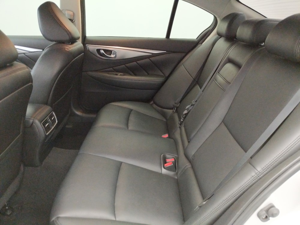 2015 INFINITI Q50 - Driver Rear Seat