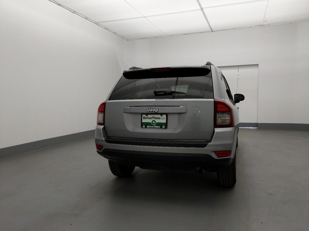 2015 Jeep Compass - Passenger Rear Trunk