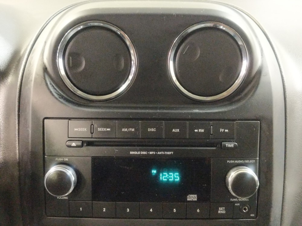 2015 Jeep Compass - Stereo Package