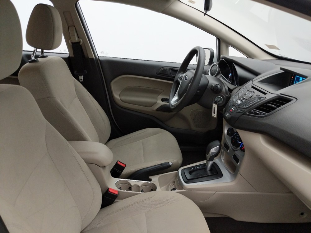 2017 Ford Fiesta - Passenger Front Seat