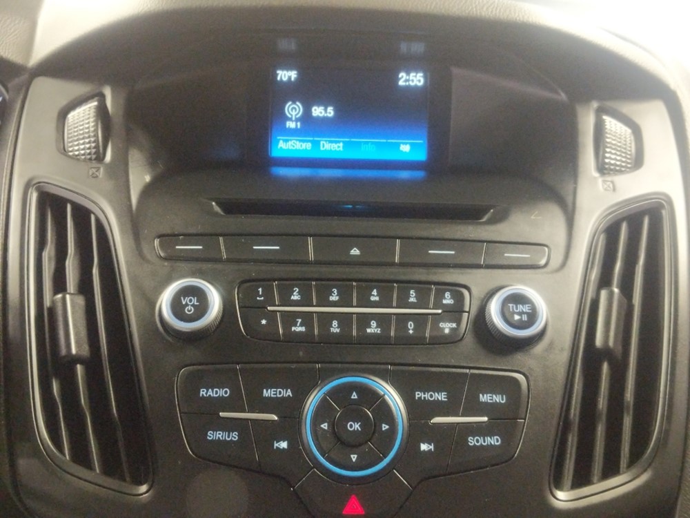 2017 Ford Focus - Stereo Package