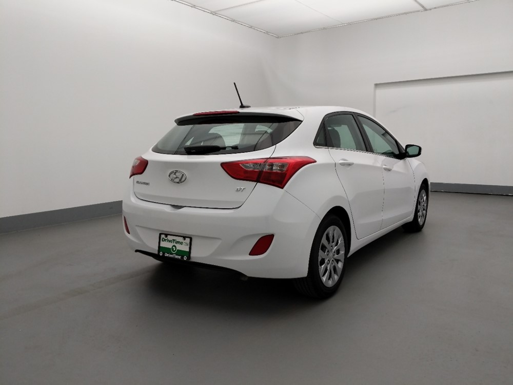 2017 Hyundai Elantra - Passenger Rear Bumper