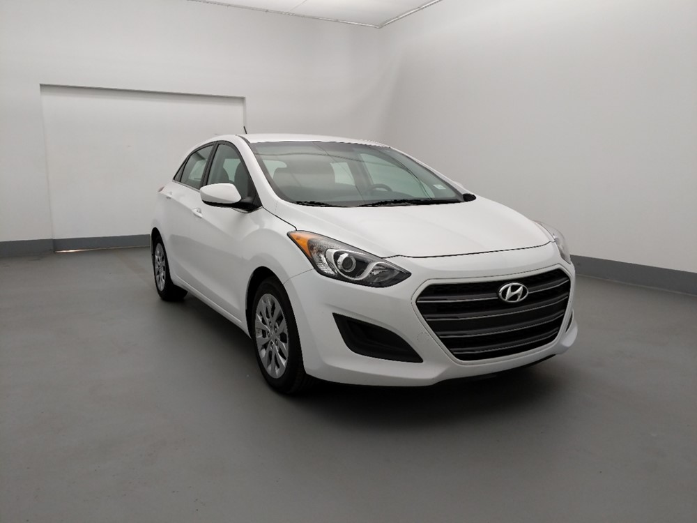 2017 Hyundai Elantra - Passenger Front Bumper