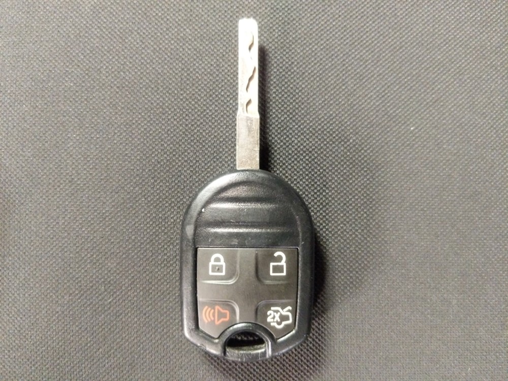 2017 Ford Fiesta - Keys