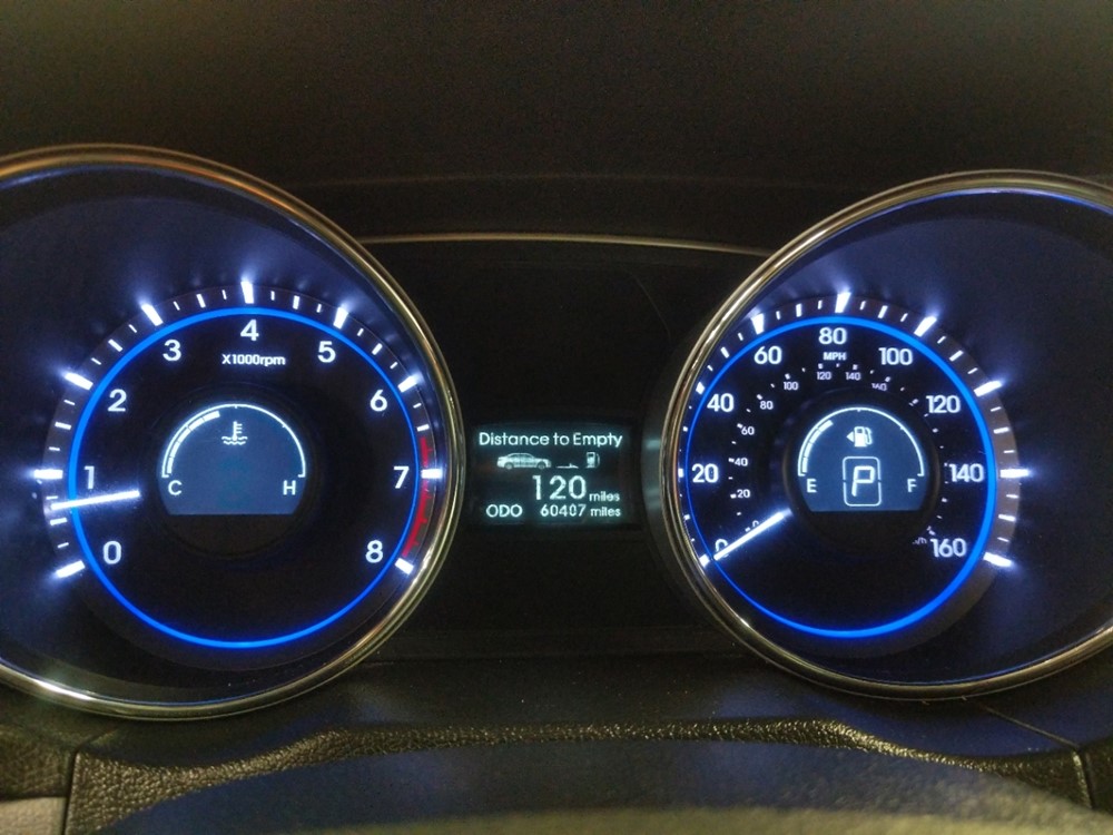 2013 Hyundai Sonata - Odometer Close Up