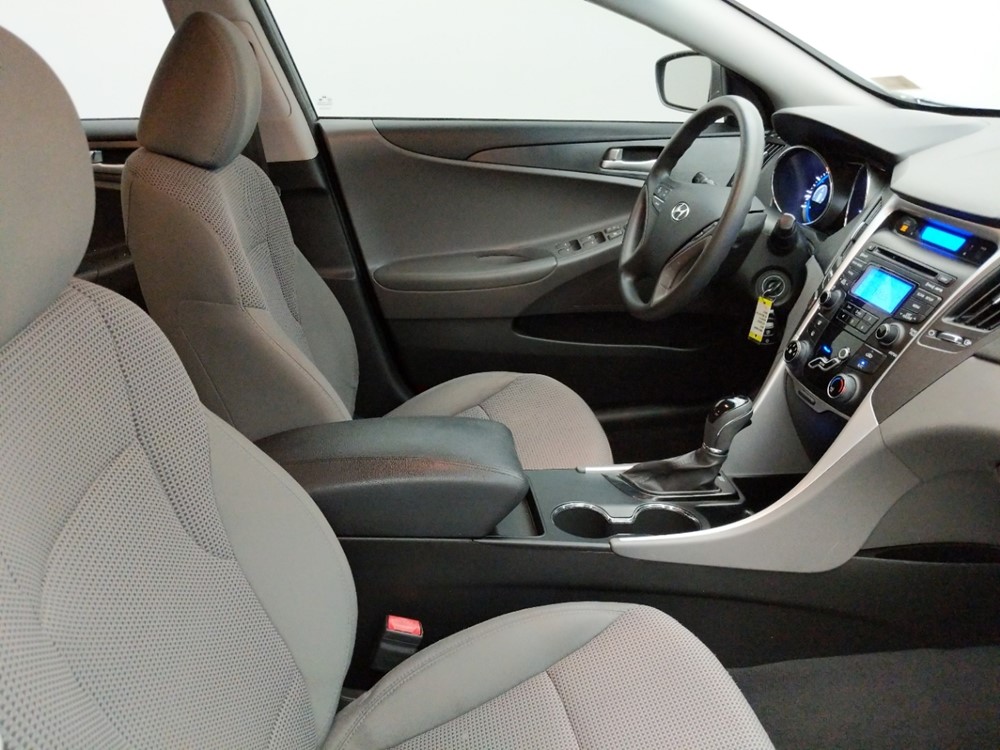2013 Hyundai Sonata - Passenger Front Seat