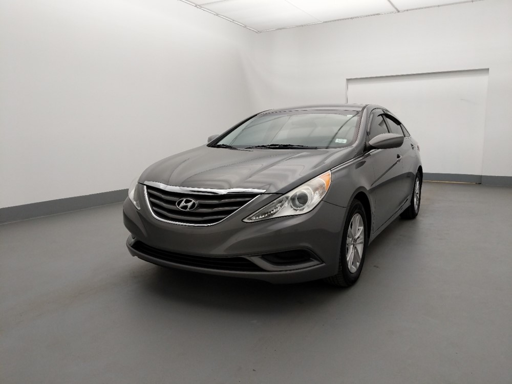 2013 Hyundai Sonata - Driver Front Bumper
