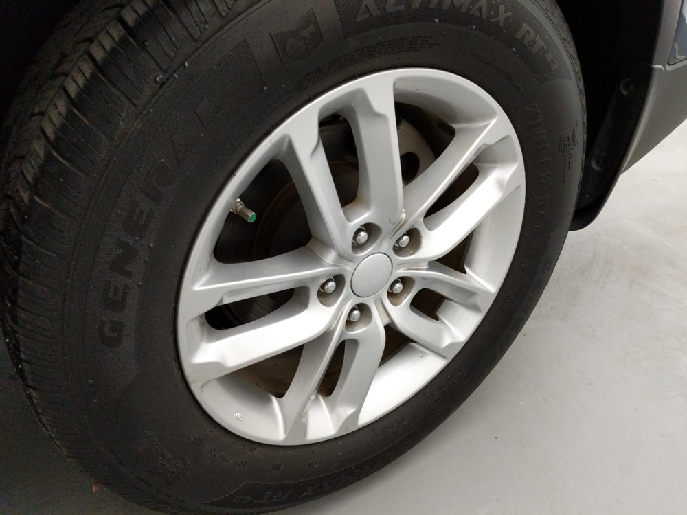 2015 Kia Sorento - Wheel