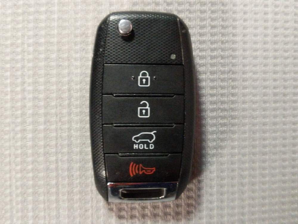 2015 Kia Sorento - Keys