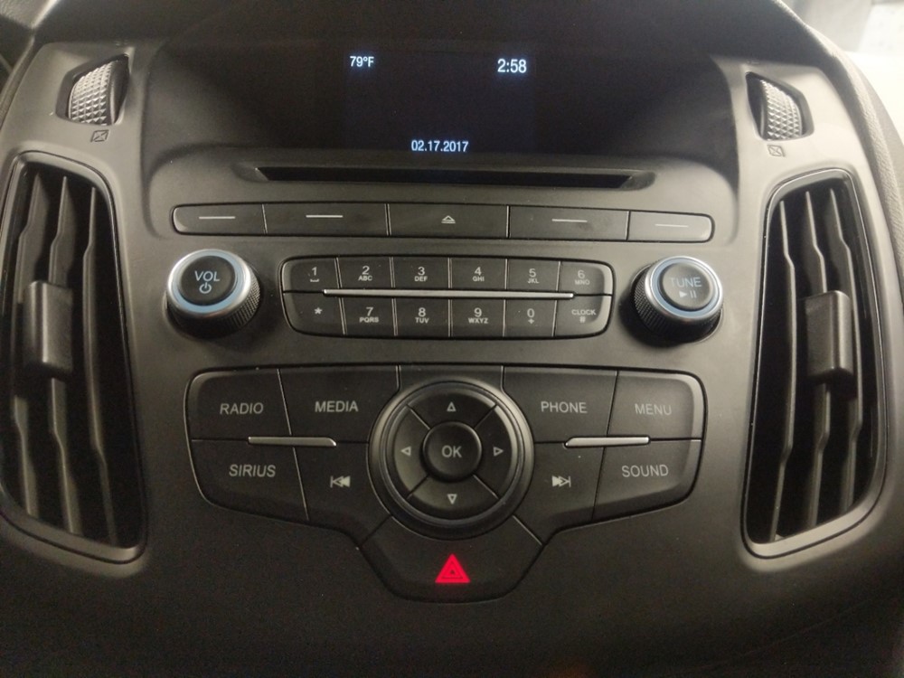 2017 Ford Focus - Stereo Package